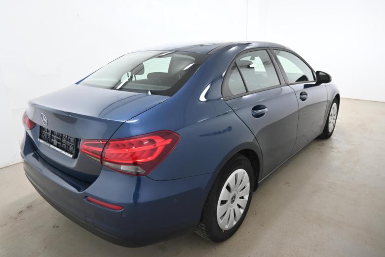 Mercedes A 160 d Widescreen Navi KeylessGo Klima PDC ... #3