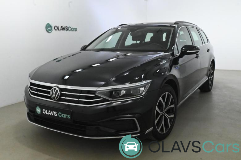 Volkswagen Passat GTE 1.4 PHEV Aut. Virtual Matrix Sport-Seats Camera Klima PDC ...