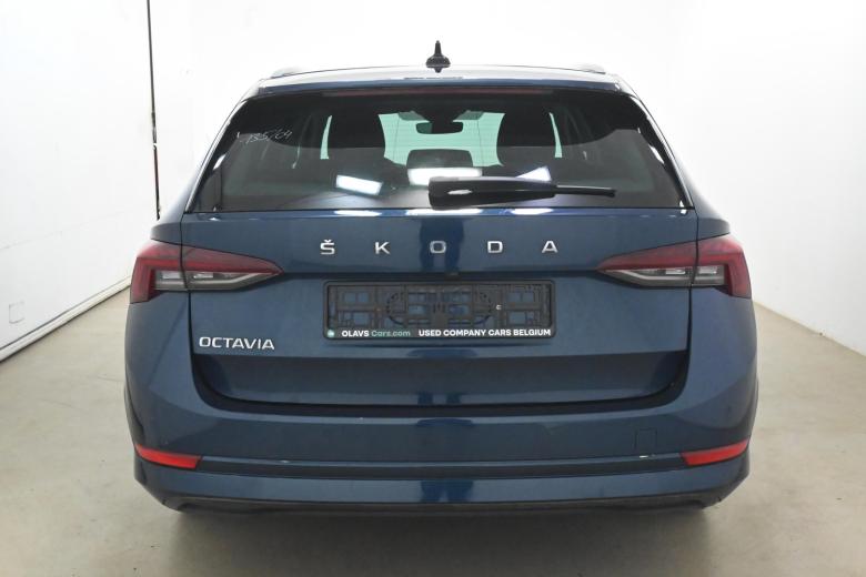 Skoda Octavia 2.0 TDI Aut. Clever LED Virtual Ambient Navi KeylessGo Klima PDC ... #5
