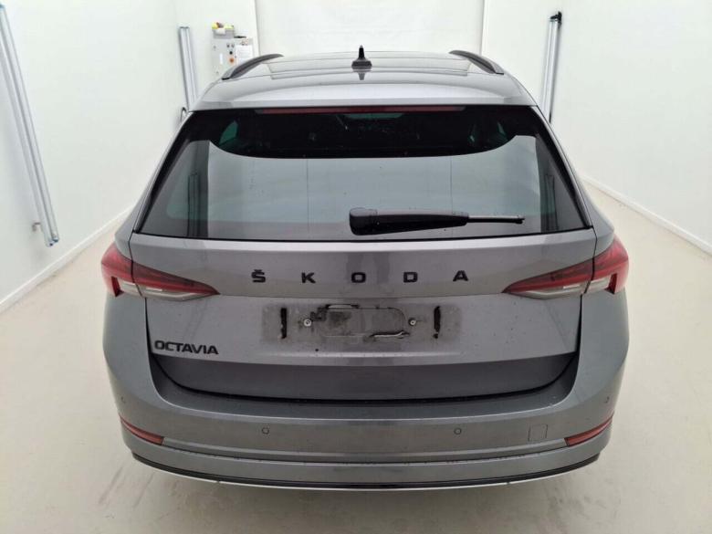 Skoda Octavia 2.0 TDI Sportline Pano Aut. Matrix CarPlay Navi Sport-Seats Klima PDC ... #2