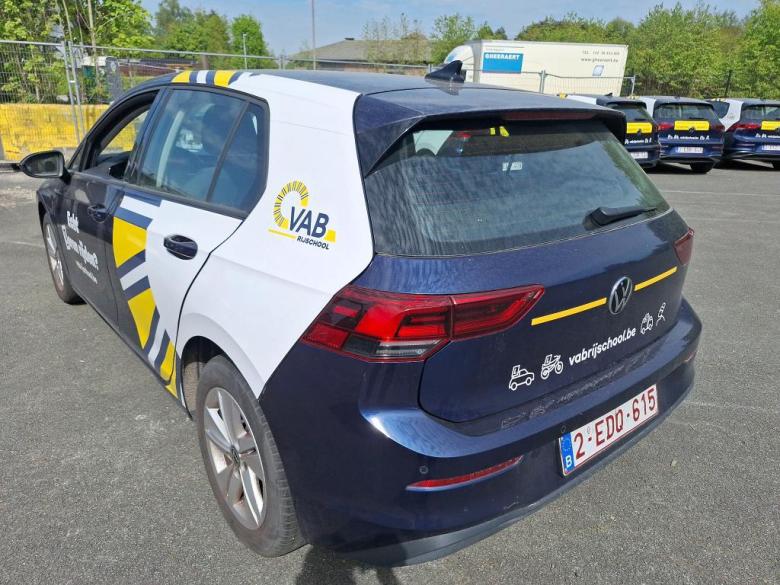 Volkswagen Golf 1.0 TSI LED Virtual Ambient CarPlay Navi Camera Klima PDC ... #4