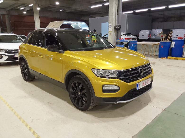 Volkswagen T-Roc 1.6 TDI Style Black Pano Virtual Klima PDC ... #2